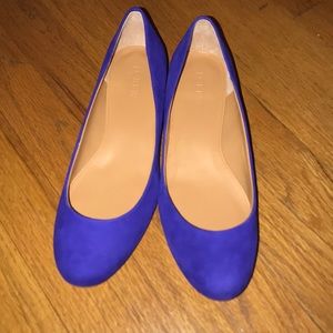 Blue heels (low)